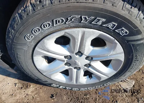 2017 Chevrolet Traverse Ls из США, поврежденный, VIN 1GNKVFKD5HJ329027